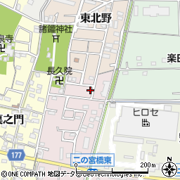 愛知県犬山市藪畔18-21周辺の地図