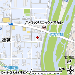 神奈川県平塚市徳延596周辺の地図
