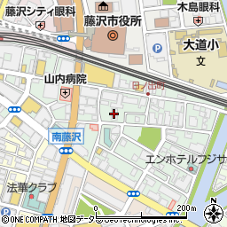 クリオ藤沢八番館周辺の地図