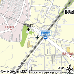 神奈川県平塚市根坂間651-7周辺の地図