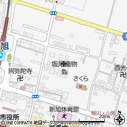 坂尾撚糸工場周辺の地図