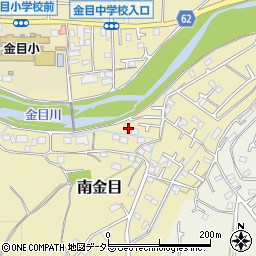 神奈川県平塚市南金目1701周辺の地図