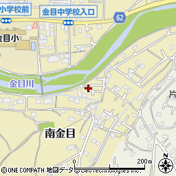 神奈川県平塚市南金目1694-8周辺の地図