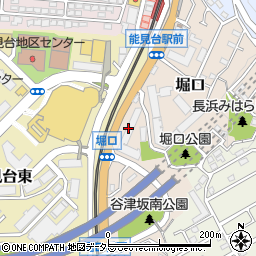 メゾン横浜能見台２周辺の地図