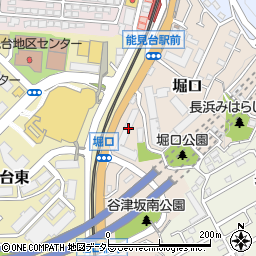 神奈川県横浜市金沢区堀口20-2周辺の地図