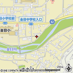 神奈川県平塚市南金目1105周辺の地図