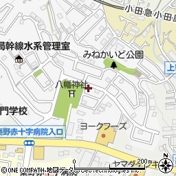 神奈川県秦野市尾尻410-130周辺の地図