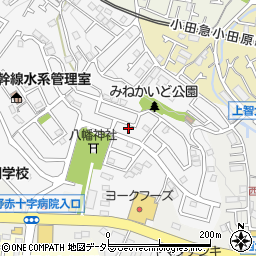 神奈川県秦野市尾尻410-104周辺の地図
