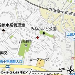 神奈川県秦野市尾尻410-110周辺の地図