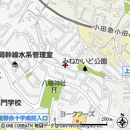 神奈川県秦野市尾尻410-123周辺の地図