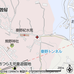 神奈川県秦野市曽屋5541周辺の地図