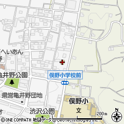 セブンイレブン藤沢亀井野南店周辺の地図