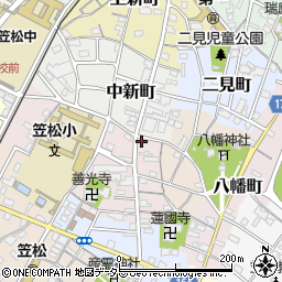 有限会社坂崎クリーニング店周辺の地図