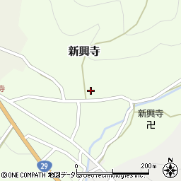 鳥取県八頭郡八頭町新興寺587周辺の地図