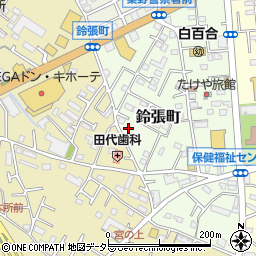 神奈川県秦野市鈴張町6-15周辺の地図