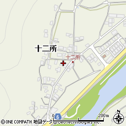 兵庫県養父市十二所176周辺の地図