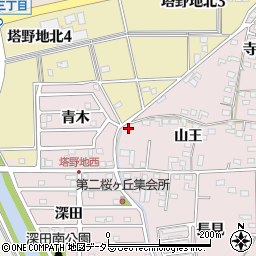 愛知県犬山市塔野地山王68周辺の地図