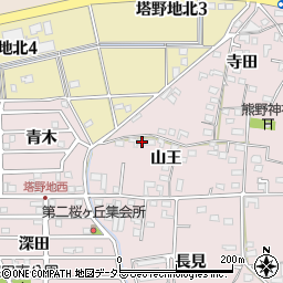 愛知県犬山市塔野地山王76周辺の地図
