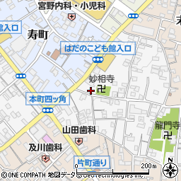 飯塚理容館周辺の地図