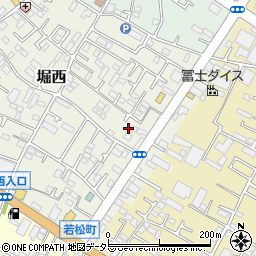 神奈川県秦野市堀西17周辺の地図