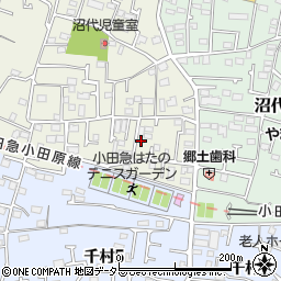 神奈川県秦野市堀西368周辺の地図