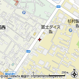 神奈川県秦野市堀西14-4周辺の地図