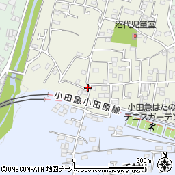 神奈川県秦野市堀西396-1周辺の地図