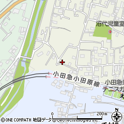 神奈川県秦野市堀西411周辺の地図