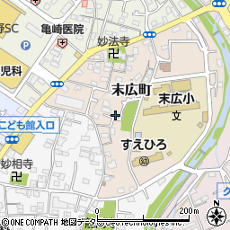 神奈川県秦野市末広町4-13周辺の地図