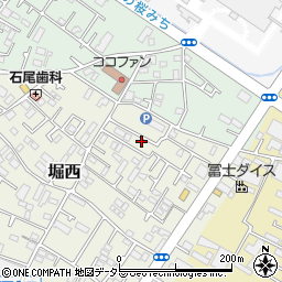 神奈川県秦野市堀西61周辺の地図