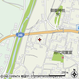 神奈川県秦野市堀西442周辺の地図