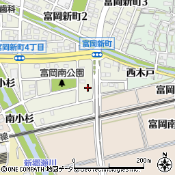 愛知県犬山市富岡新町4丁目74周辺の地図