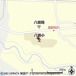 鳥取県西伯郡伯耆町真野971周辺の地図