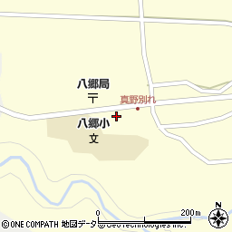 鳥取県西伯郡伯耆町真野999-2周辺の地図