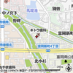 愛知県犬山市富岡新町1丁目76周辺の地図