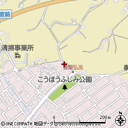 神奈川県秦野市曽屋4093周辺の地図