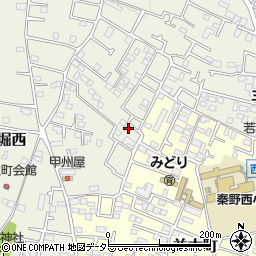 神奈川県秦野市堀西593周辺の地図