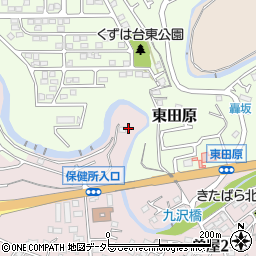 神奈川県秦野市曽屋1842周辺の地図