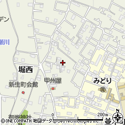 神奈川県秦野市堀西589周辺の地図