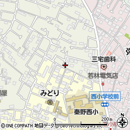 神奈川県秦野市堀西902-12周辺の地図