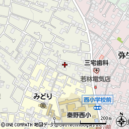 神奈川県秦野市堀西906-4周辺の地図