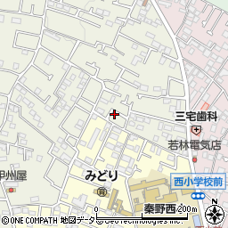 神奈川県秦野市堀西901-8周辺の地図