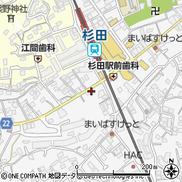 オリーブ薬局 杉田店周辺の地図