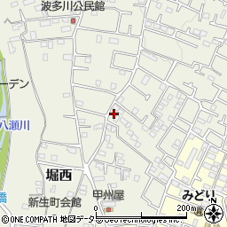 神奈川県秦野市堀西620周辺の地図