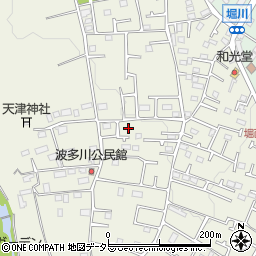 神奈川県秦野市堀西855-5周辺の地図
