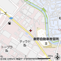 神奈川県秦野市曽屋982周辺の地図