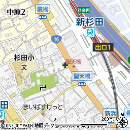 すき家新杉田店周辺の地図