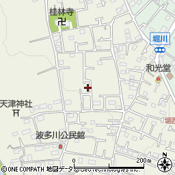 神奈川県秦野市堀西863-23周辺の地図