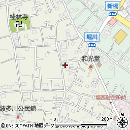 神奈川県秦野市堀西972周辺の地図