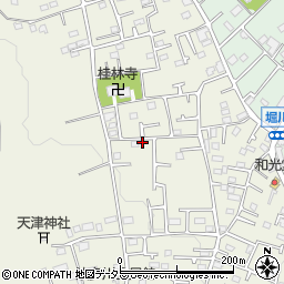 神奈川県秦野市堀西871-3周辺の地図